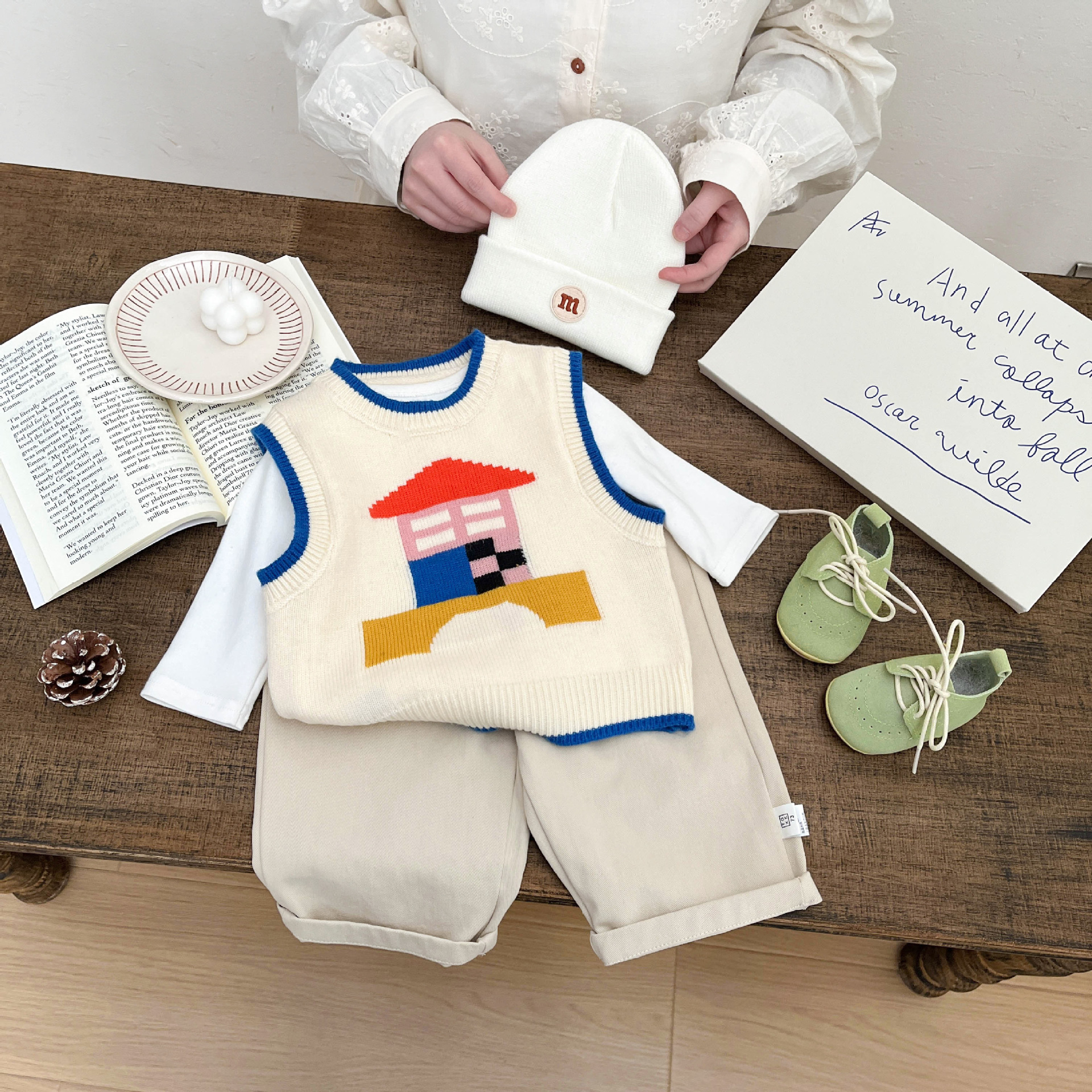 Corea del Sur super lindo bebé chaleco de punto primavera y otoño niños dibujos animados lindos chaleco de primavera ropa de bebé