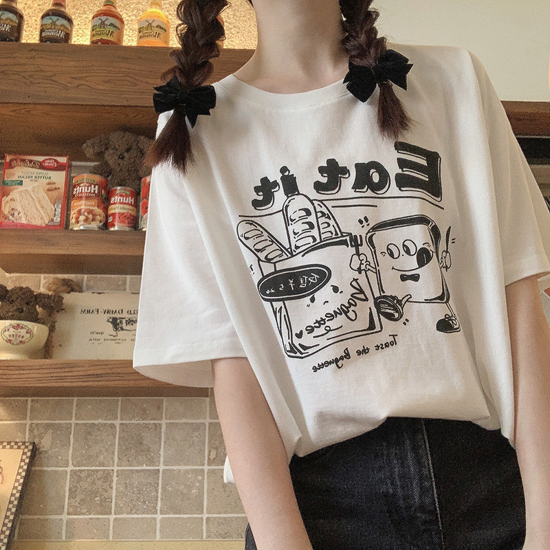 透かしの通気性のプリントの広い松の肩の半袖のtシャツの女性の韓国のinsの爆発の基礎は白い日本の上着を合わせます。|undefined