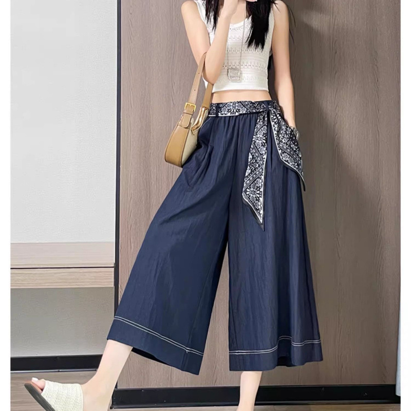 New Summer Style for Petite Women: High-Waisted, Thin, Wide-Leg Cropped Pants/Skirt for Plus-Size Women