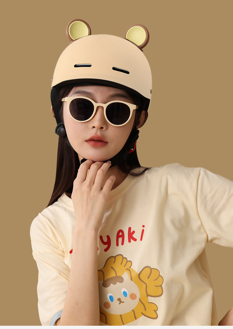 3C certification electric car helmet ladies four seasons universal cute riding helmet battery car helmet summer half helmet men