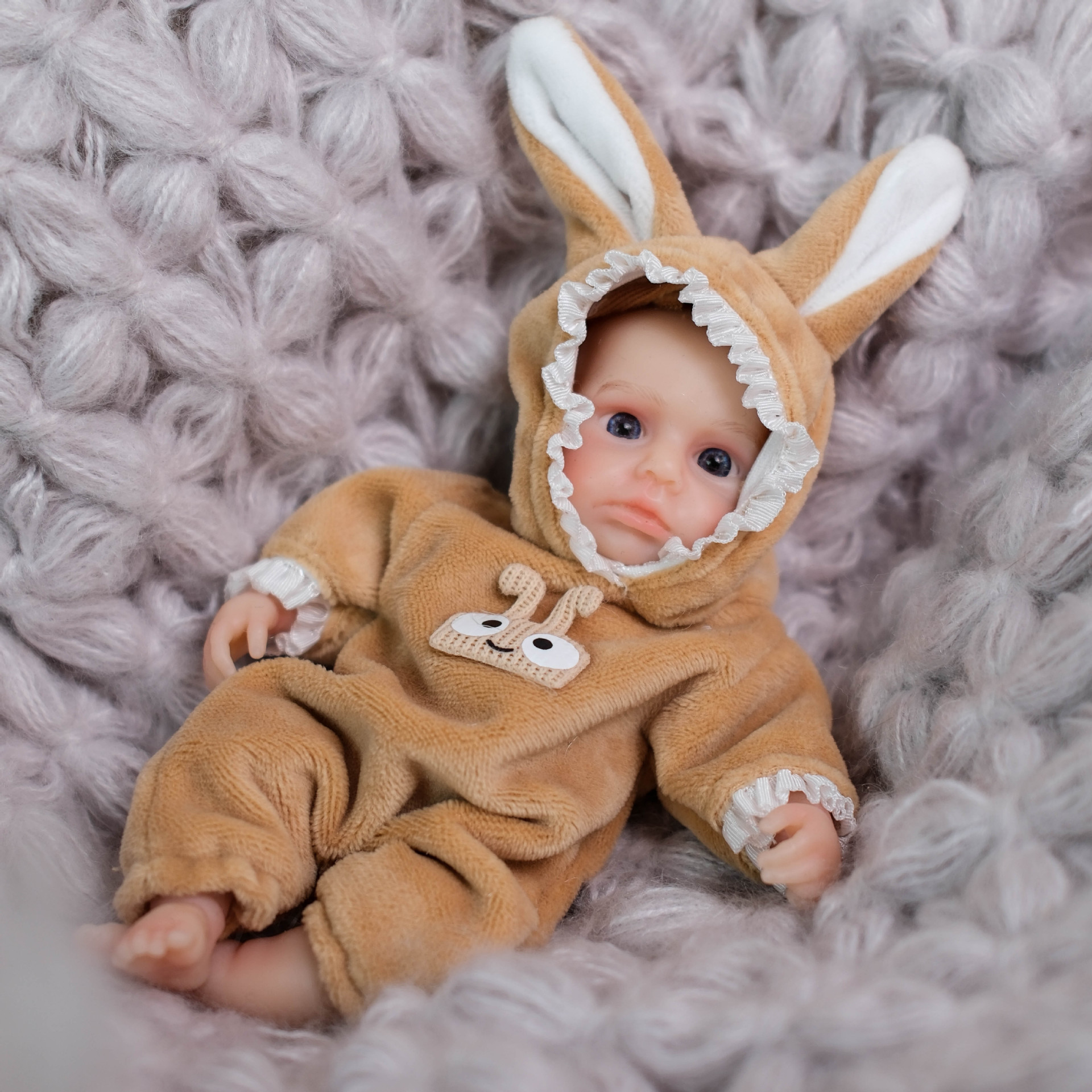 15 cm de peludo orejas ojos abiertos Q bala simulación sólida muñeca renacida para niños Navidad sólida silicona