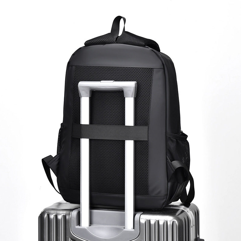 Mochila para computadora portátil de gran capacidad para hombres nuevos