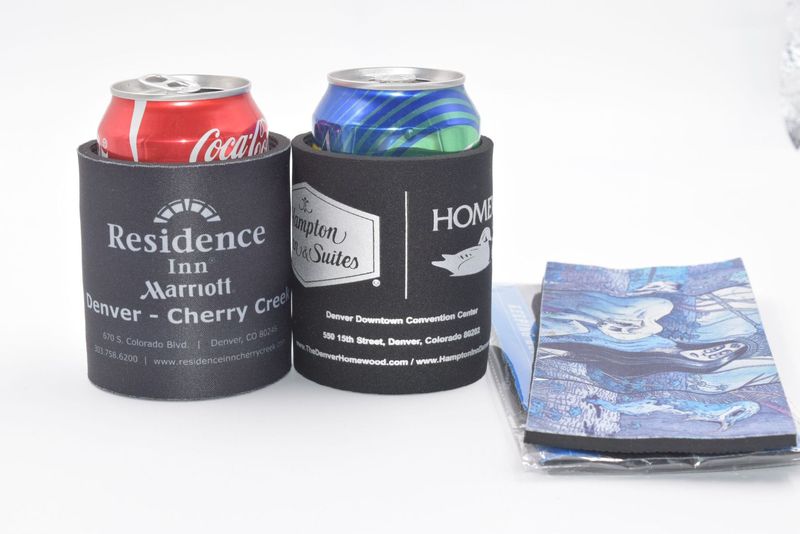 ダイビング素材のカップカバー、ロゴ印刷可能、コーラスプリングカップカバー、パットリング、スチール製ビール缶カバー、携帯用|undefined