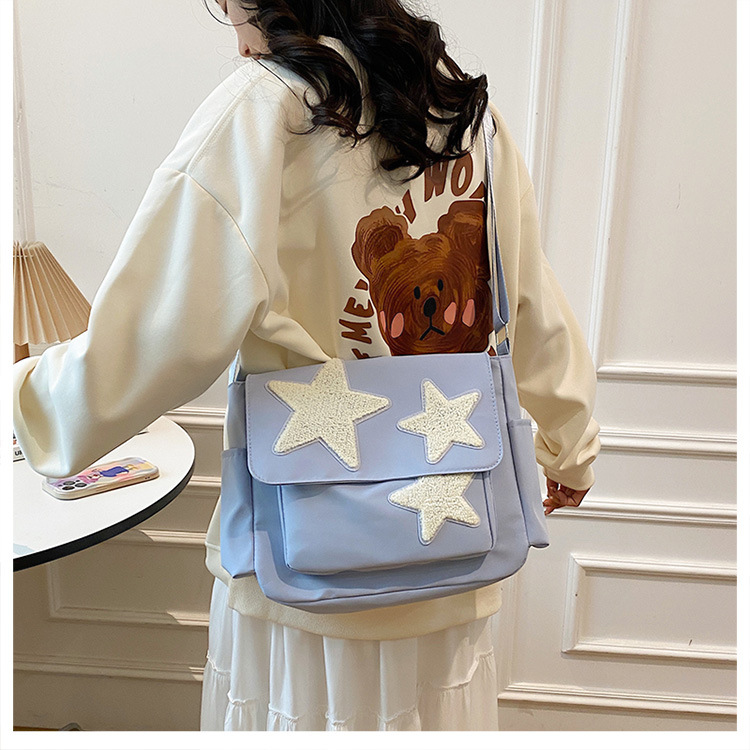 Cross-border wholesale large-capacity five-pointed star canvas single-shoulder bag, cute school style crossbody bag, student commuting bag for classes undefined