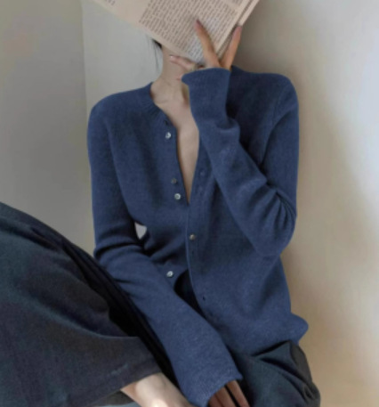 美拉德焦糖色针织开衫女秋季别致绝美内搭打底毛衣欧货高级感上衣|undefined