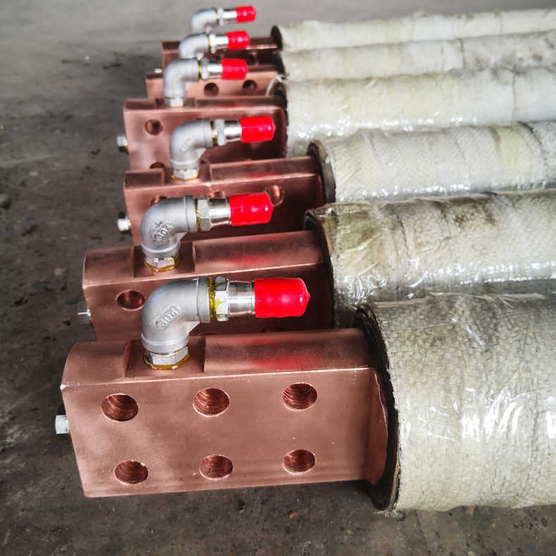 供应矿热炉电弧炉精炼炉大电流旋转式水冷电缆 冷却水流布置合理