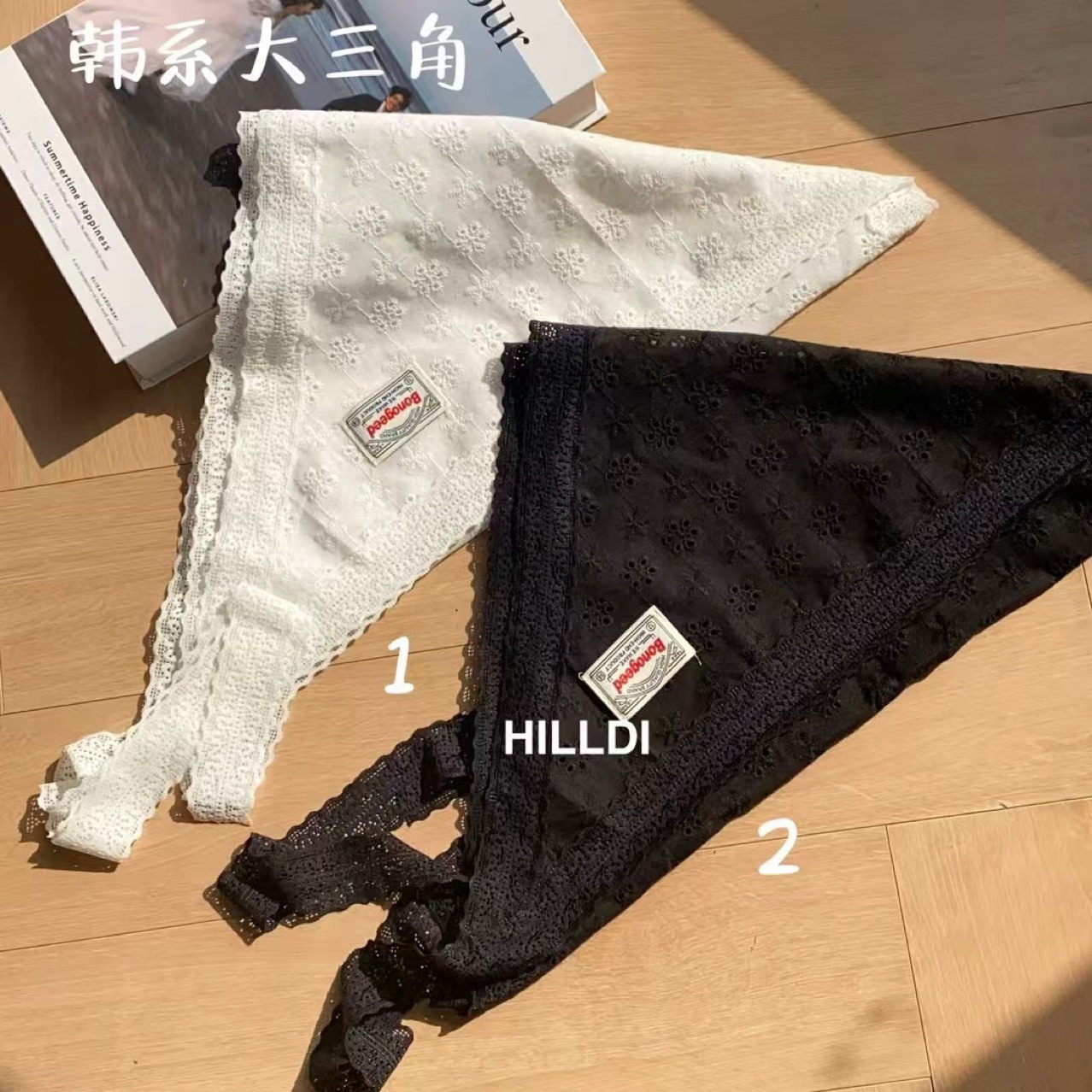 Spring fashionable lace triangle