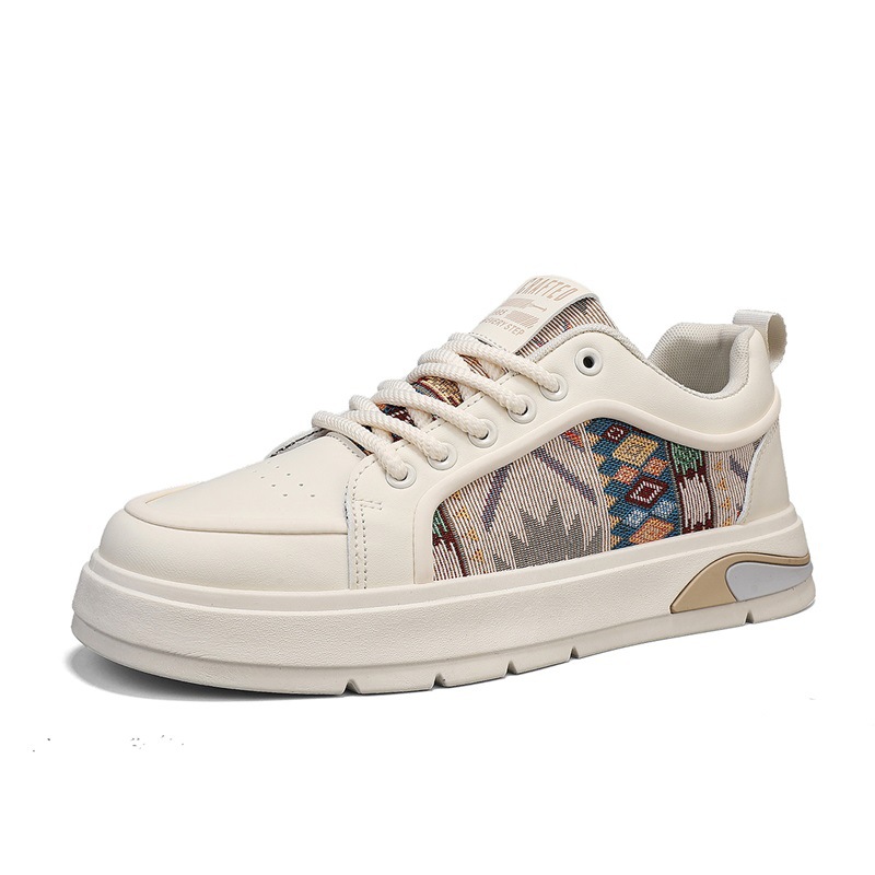 Primavera nuevos zapatos de cuero transpirables de cuatro estaciones para hombres, zapatos bajos casuales de todo fósforo para estudiantes de moda, zapatos deportivos de moda para hombres