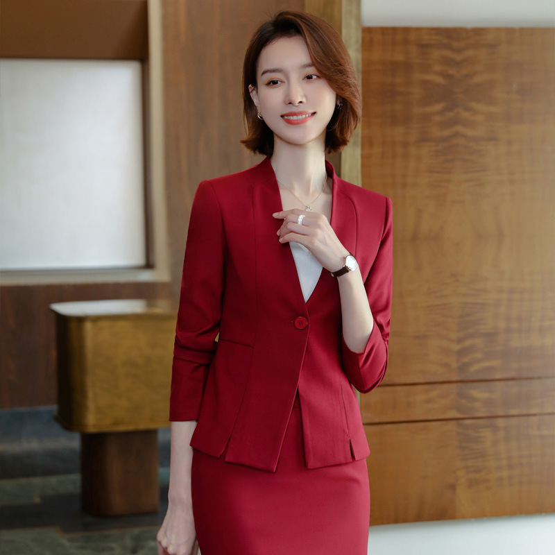 Elegant red professional set