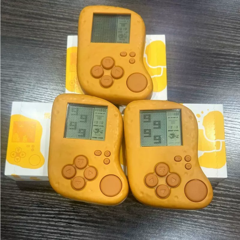 爆款游戏机麦乐鸡俄罗斯方块方块俄罗斯儿童掌上趣味游戏机