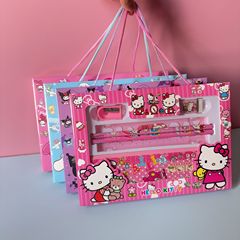 サンリオスパイダーマン六一文房具セットの美しいギフトボックス幼稚園賞品プレゼント研修機関プレゼント