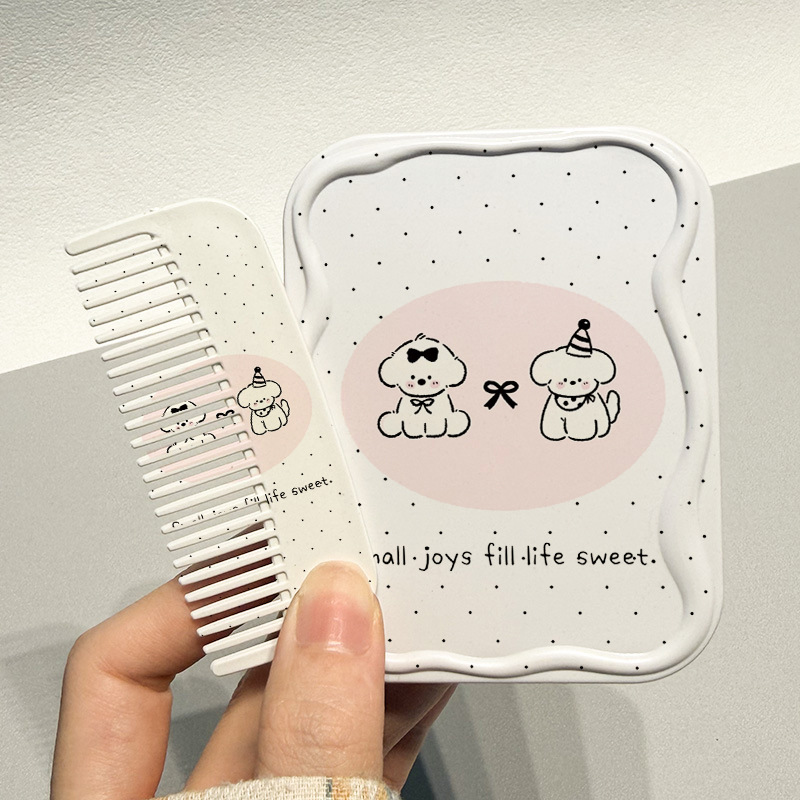 Cute dog with black spots [makeup mirror + matching comb]