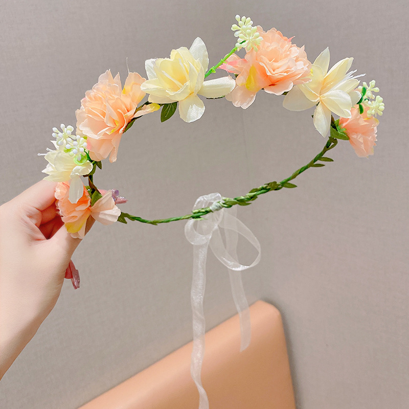 子供の頭飾りの花の子供の美しい花嫁の花輪の手の花の女の子のドレスは花の子供のアクセサリーの王女の頭の花を飾ります。|undefined