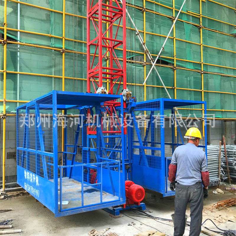 建筑物料施工升降机 单柱双笼升降机提料机  盖房高空上料机