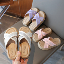 女童拖鞋2025夏新款简约女孩交叉平底拖舒适儿童沙滩休闲外穿拖鞋