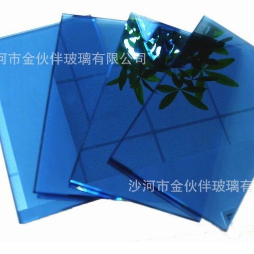 供应深蓝/宝石蓝镀膜玻璃4MM量大优惠