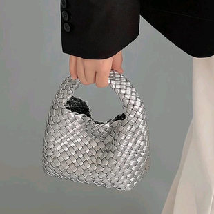 Small design handheld purse, small bag, shoulder bag, genuine leather, high-quality style, chain bag