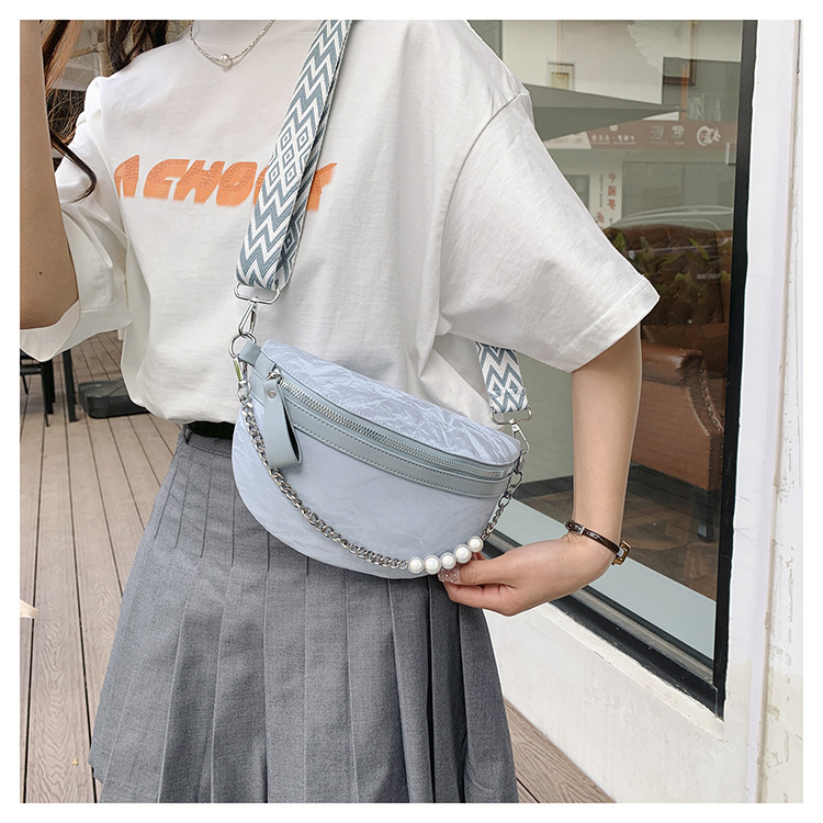 750g Weight Nylon Lining Material Zipper Closure Type Single Shoulder Strap Strap Type Crossbody Bag Bags Type Casual, Holiday Occasion Pu Leather Material Solid Color Pattern All Seasons Season Women's Gender Vintage Style, Streetwear Style Dumpling Shape Shape Medium Size Women's Vintage Style Streetwear Solid Color Pu Leather Waist Bags 20