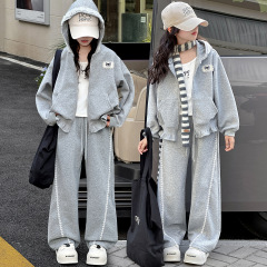 女童秋套装2025新款初中生女孩早秋连帽卫衣两件套女大童秋装衣服