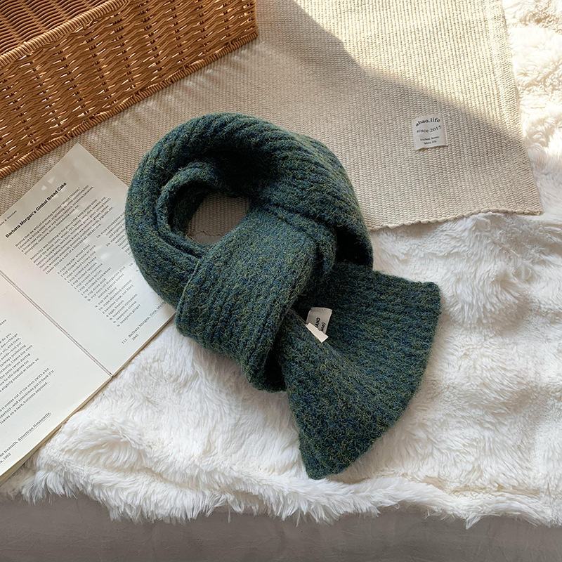 2025 bufandas transfronterizas de invierno femeninas de alto nivel nuevo lujo ligero coreano Angela bufandas de punto rojas bufandas al por mayor