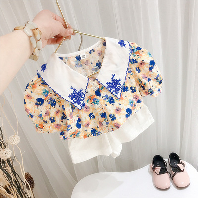 Girls Summer 2021 new pattern children Sweet puff sleeve shirt Wind court have cash less than that is registered in the accounts baby square neck Broken flowers jacket