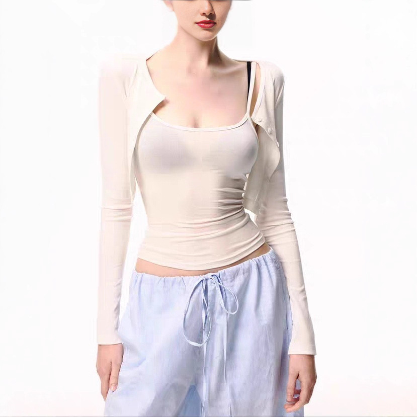 白色针织开衫外套女设计感修身防嗮美式辣妹短款长袖上衣