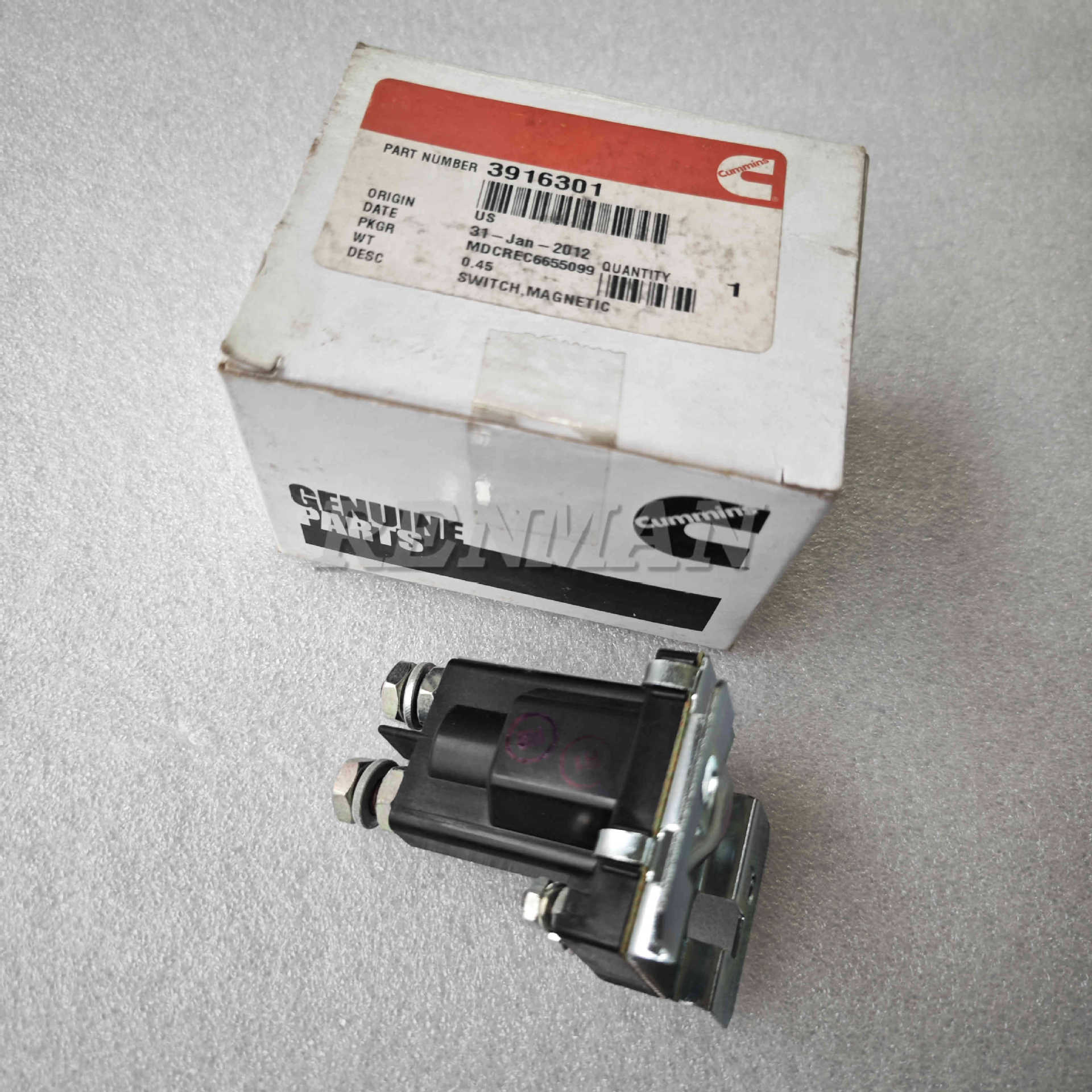 康明斯继电器3916301工程机械柴油机12V电磁开关继电器5265270