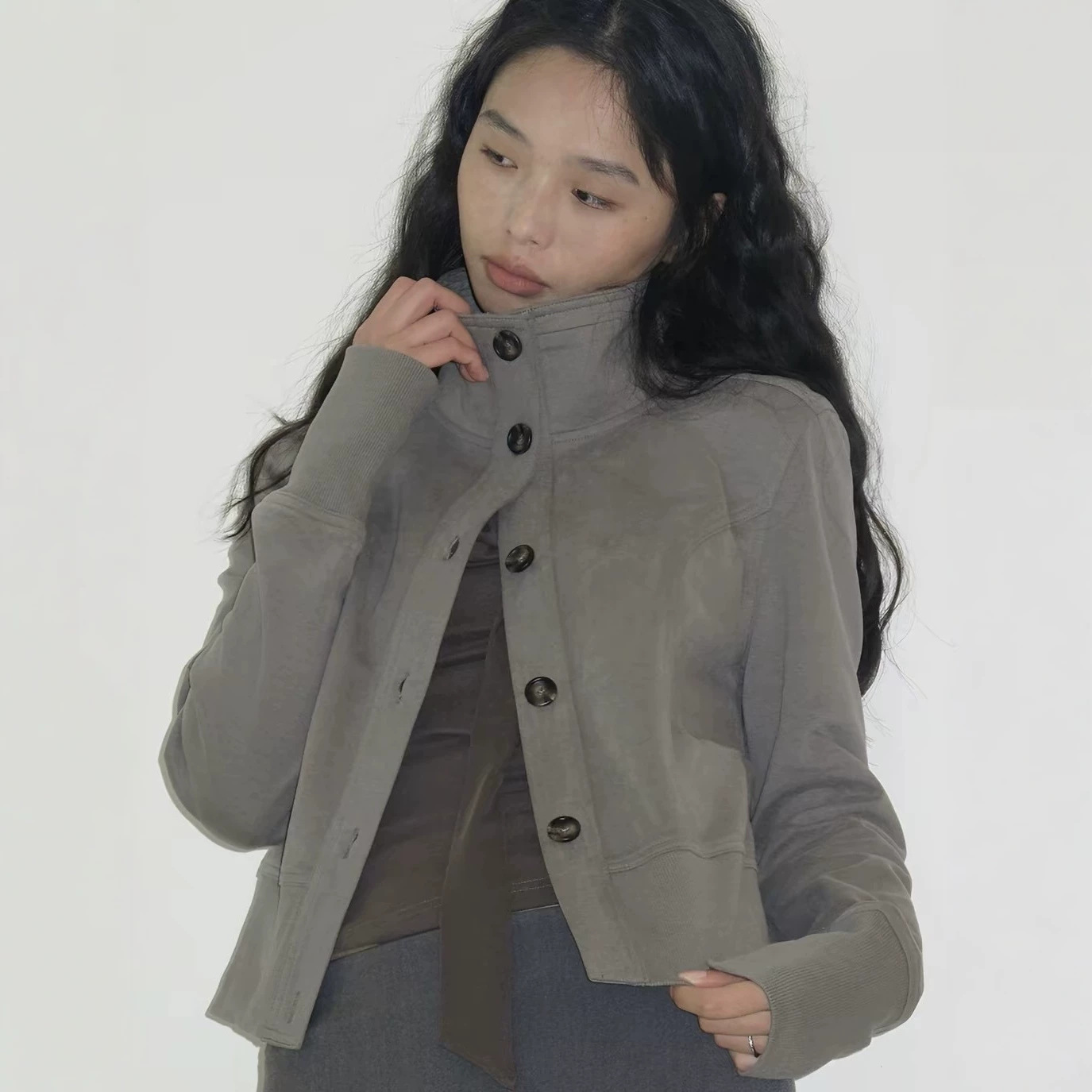 Mito de dar Brushed Stand Collar Short Slim-Fit Waist-Cinching Urban Style Clean Low-Saturation Casual Jacket