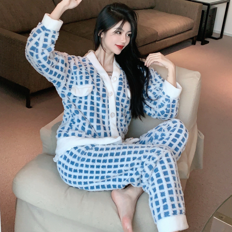 De alta calidad de tela escocesa de lana en línea popular de otoño e invierno de las mujeres de la Honda chaqueta de manga larga de tres piezas pijamas traje de desgaste para el hogar