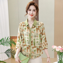 妈妈春装2025新款花色小衫洋气时尚七分袖上衣中老年女装夏季T恤