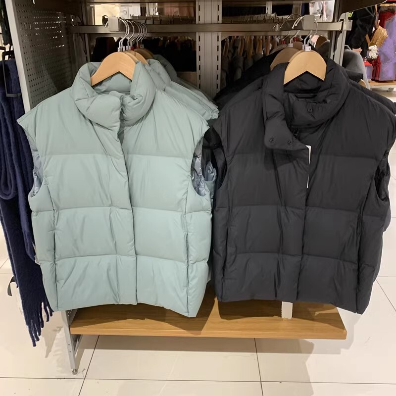 2024 autumn and winter new ladies light down vest 469900 stand collar windproof warm vest coat 461275