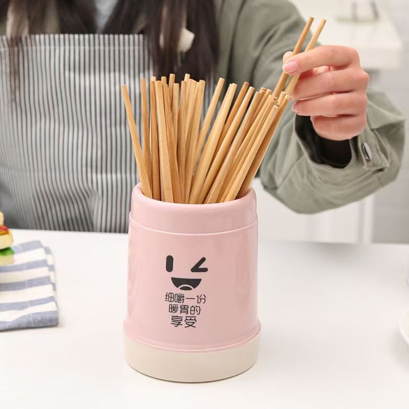 Dust-proof chopstick holder with lid, cutlery draining rack, kitchen spoon storage box, household chopstick basket, wholesale chopstick containers