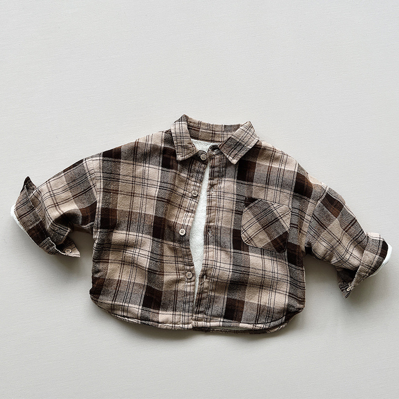 Camisa de cuadros forrado de lana para niños nuevos niños y niñas 2024 invierno estilo coreano retro engrosado camisa tops de los niños