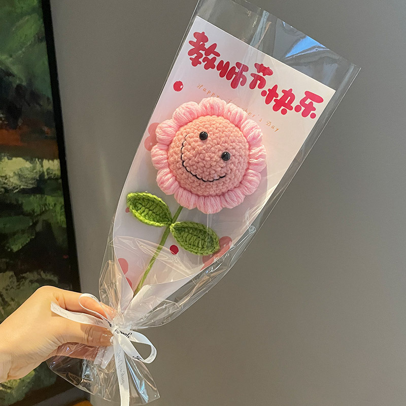 教師への感謝祭のひまわりの花束の小さなギフト、学校の始まりに実用的な教師の日の手織り花束の完成品|undefined