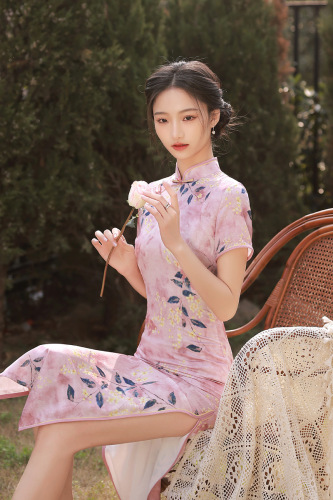 Pink floral lotus qipao Chinese dresses oriental retro Qipao Cheongsam for women  morality show thin jacquard silk host singer photos shooting long robe