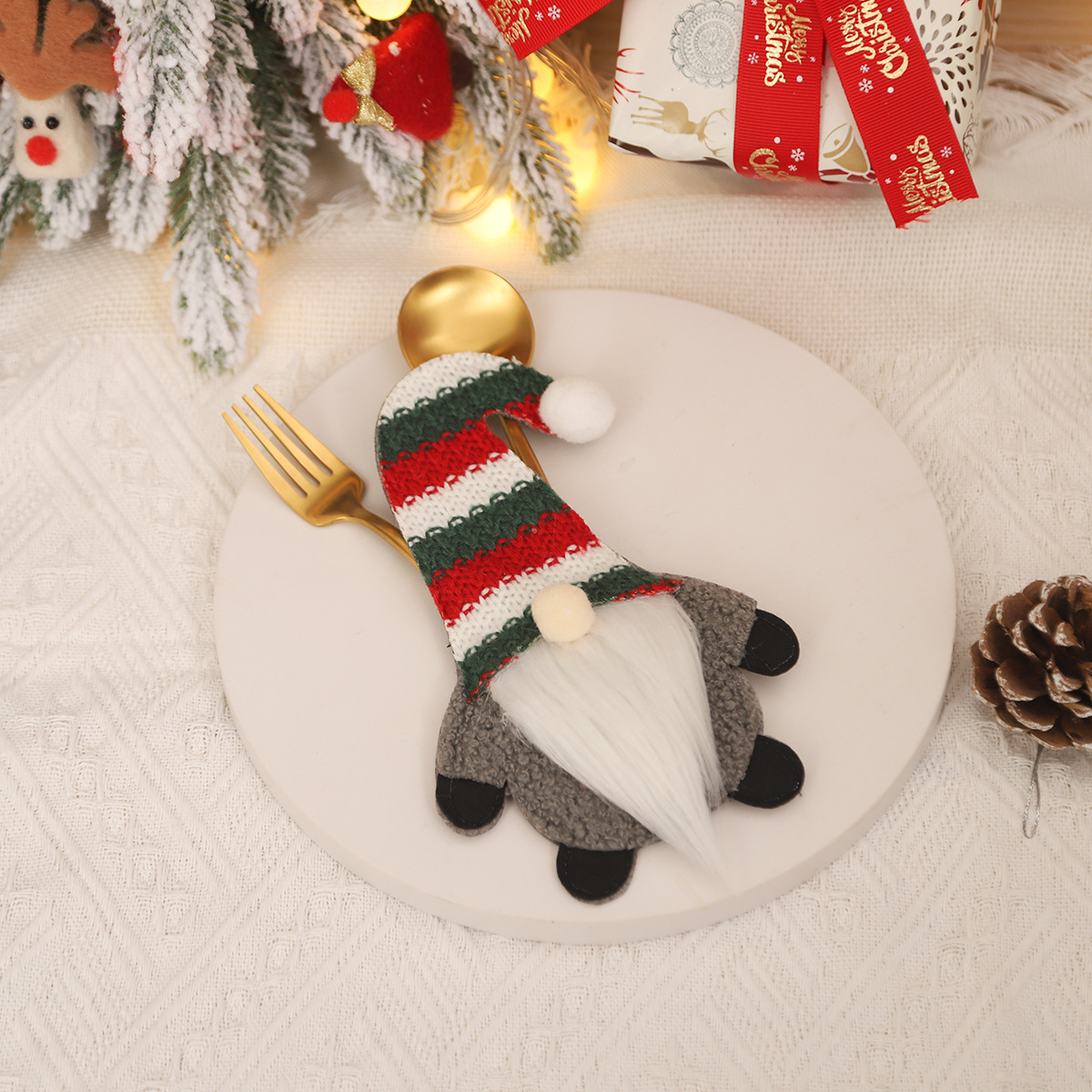 Decorazioni natalizie bambola senza volto coltello e forchetta set Forester set da tavola casa tavolo da pranzo vestito_voghion.com