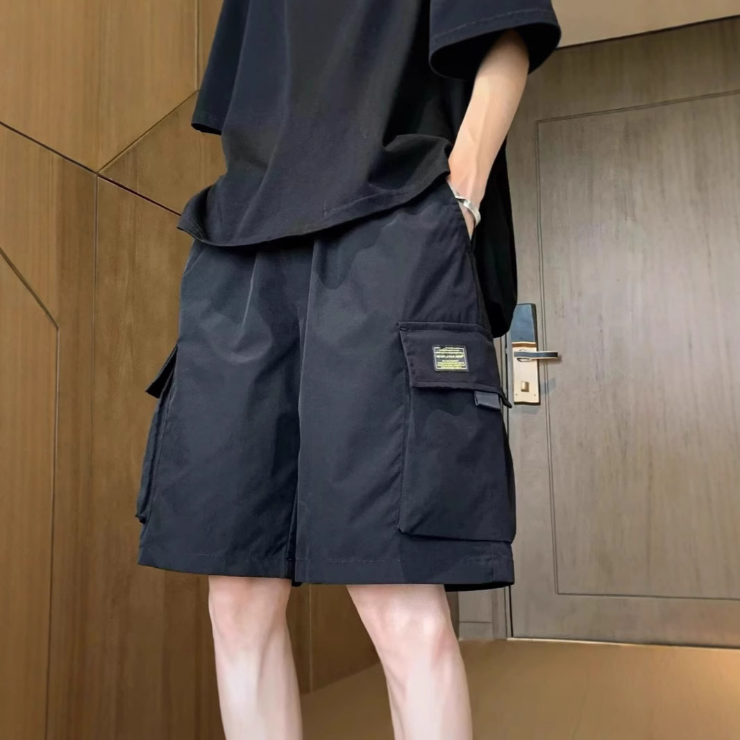 Men's summer cargo shorts with large pockets, Japanese style, trendy label, five-point length, plus size casual pants for outer wear.