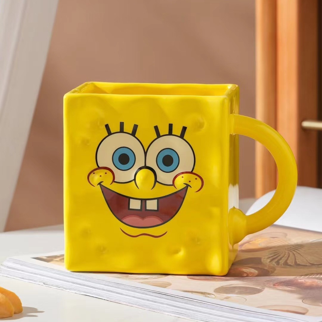 Personalidad creativa esponja bebé productos genuinos autorizado de dibujos animados taza de agua de cerámica regalo taza de paja con tapa