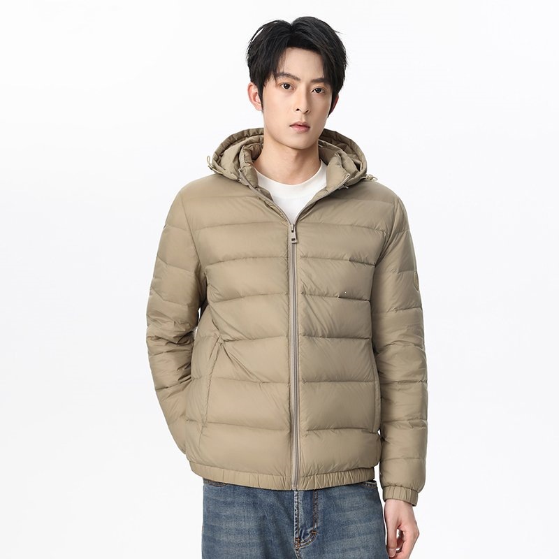 Lightweight hooded down jacket for young couples, made with 90% white duck down for winter, perfect for keeping warm and versatile.