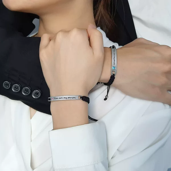 Stainless steel curved brand inlaid blue zircon corrosion chicken soup woven adjustable hand rope CB-037