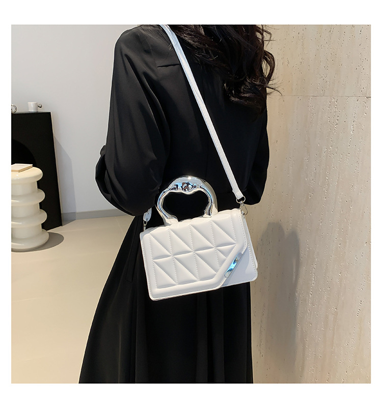 Taschen Mode Vielseitig High-End Handheld Kleines Quadrat für Frauen 2024 Sommerausgabe Casual Diamond Grid Einzelne Schulter_voghion.com