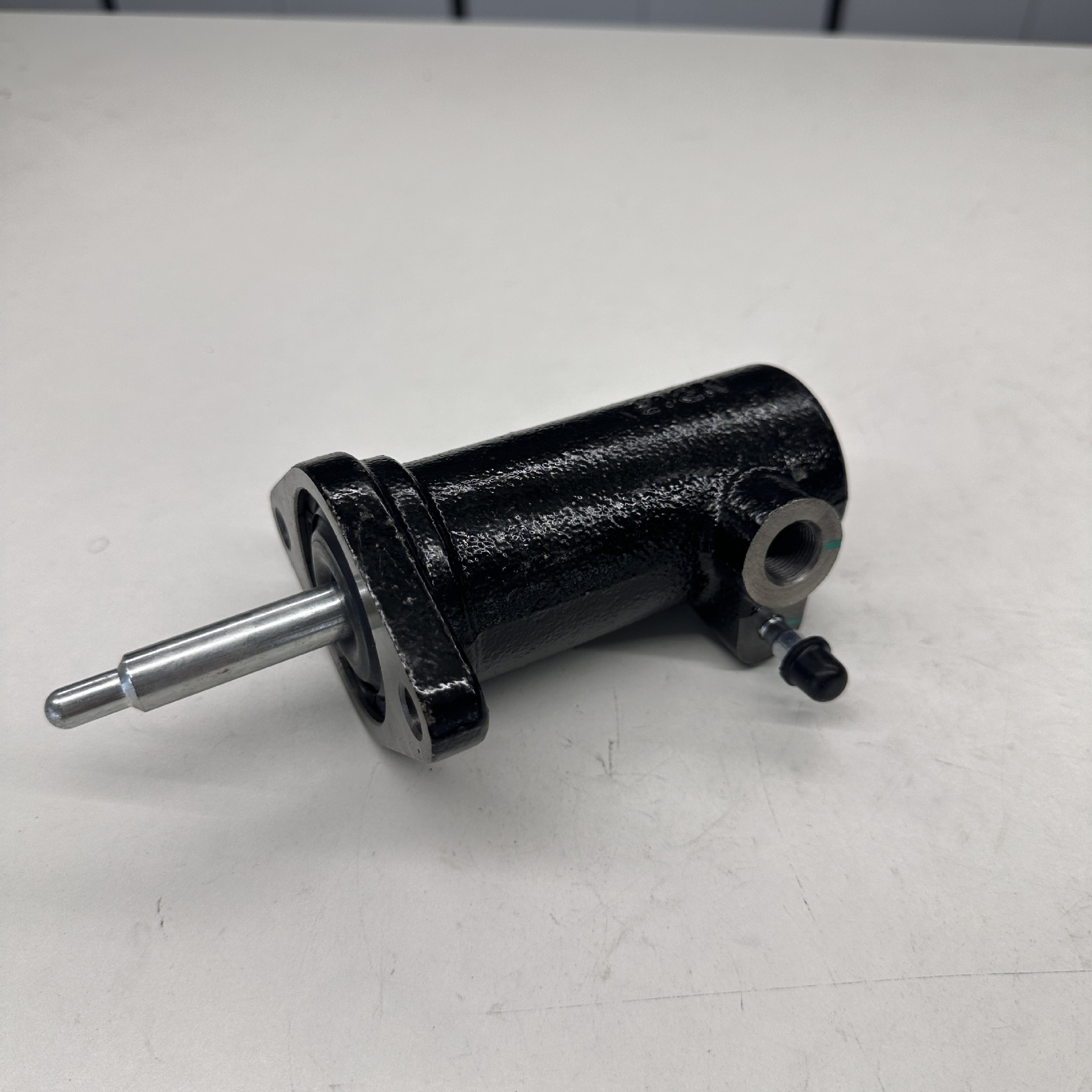 Suitable for John Deere Clutch  Cylinder Al34744 Aly40224B Aly40224D Al
