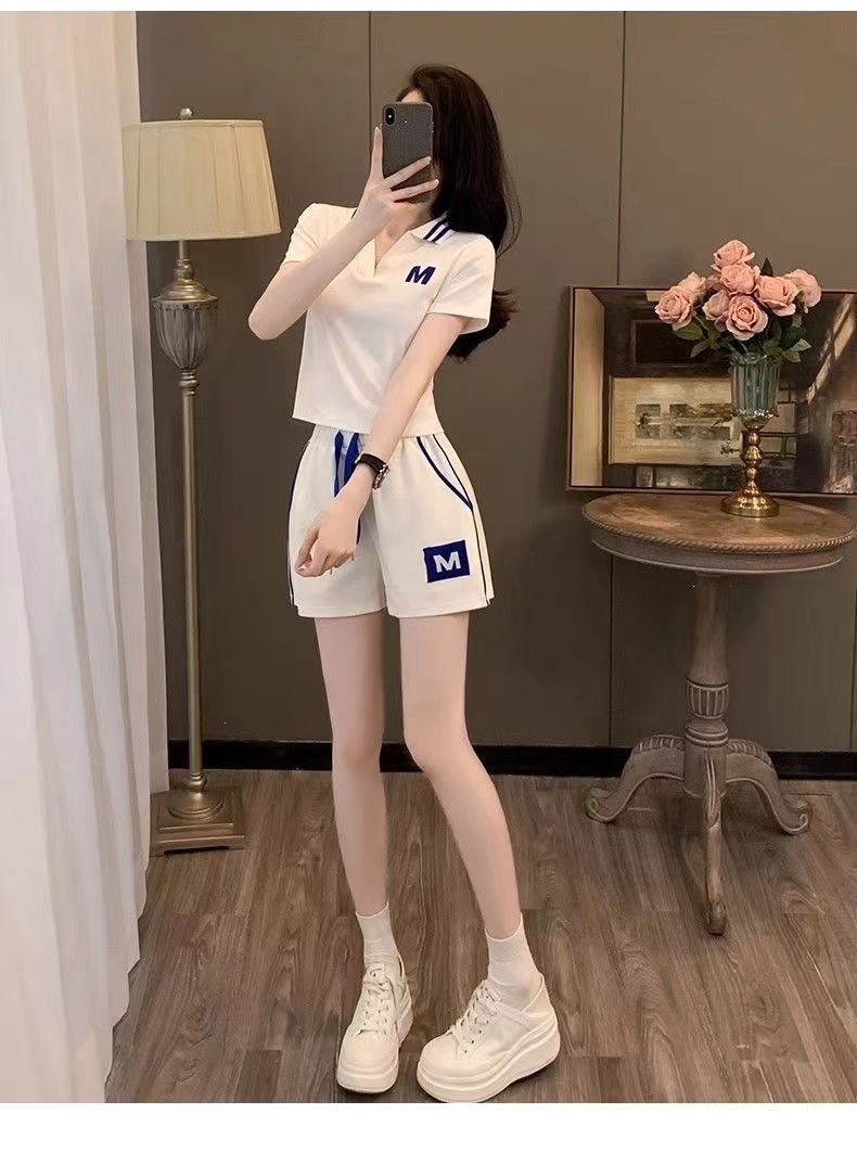 Warm Maple Casual Style Women's Sports Suit 2026 Summer New Korean Version Short Sleeve V-Neck Loose Fit_ecoleips.com