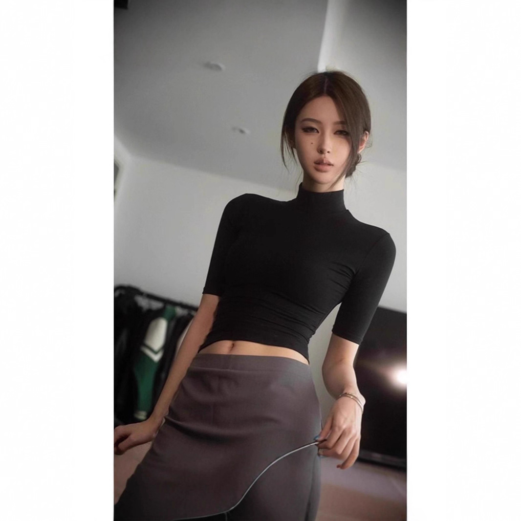 여름 여성을 위한 한국식 하프 터틀넥 미드 슬리브 솔리드 컬러 티셔츠 새로운 스타일 핫 걸 슬리밍 이너 레이어링 블랙 탑