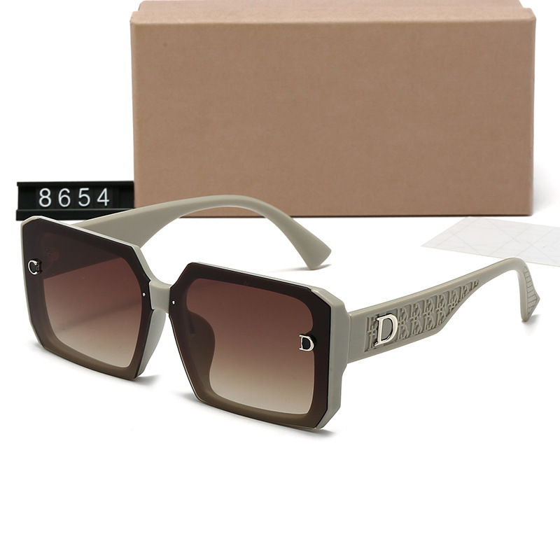 New Women's Cross-border High-end Sense Fashion Generous Frame Sunglasses Korean Trendy Street Shade Sunglasses 8654