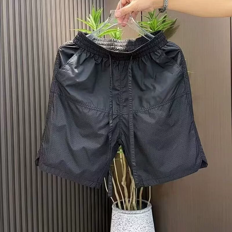 Summer breathable fashionable shorts for leisure, quick dry silk trousers, loose fit