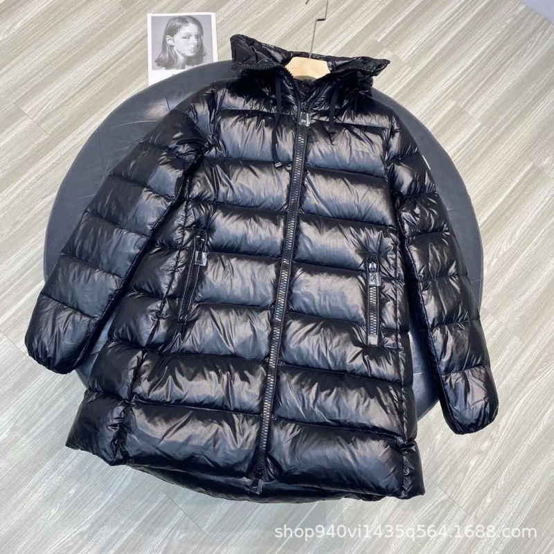 跨境高版本 蒙家24FW 娃娃款A字型中长款连帽外套羽绒服益泰