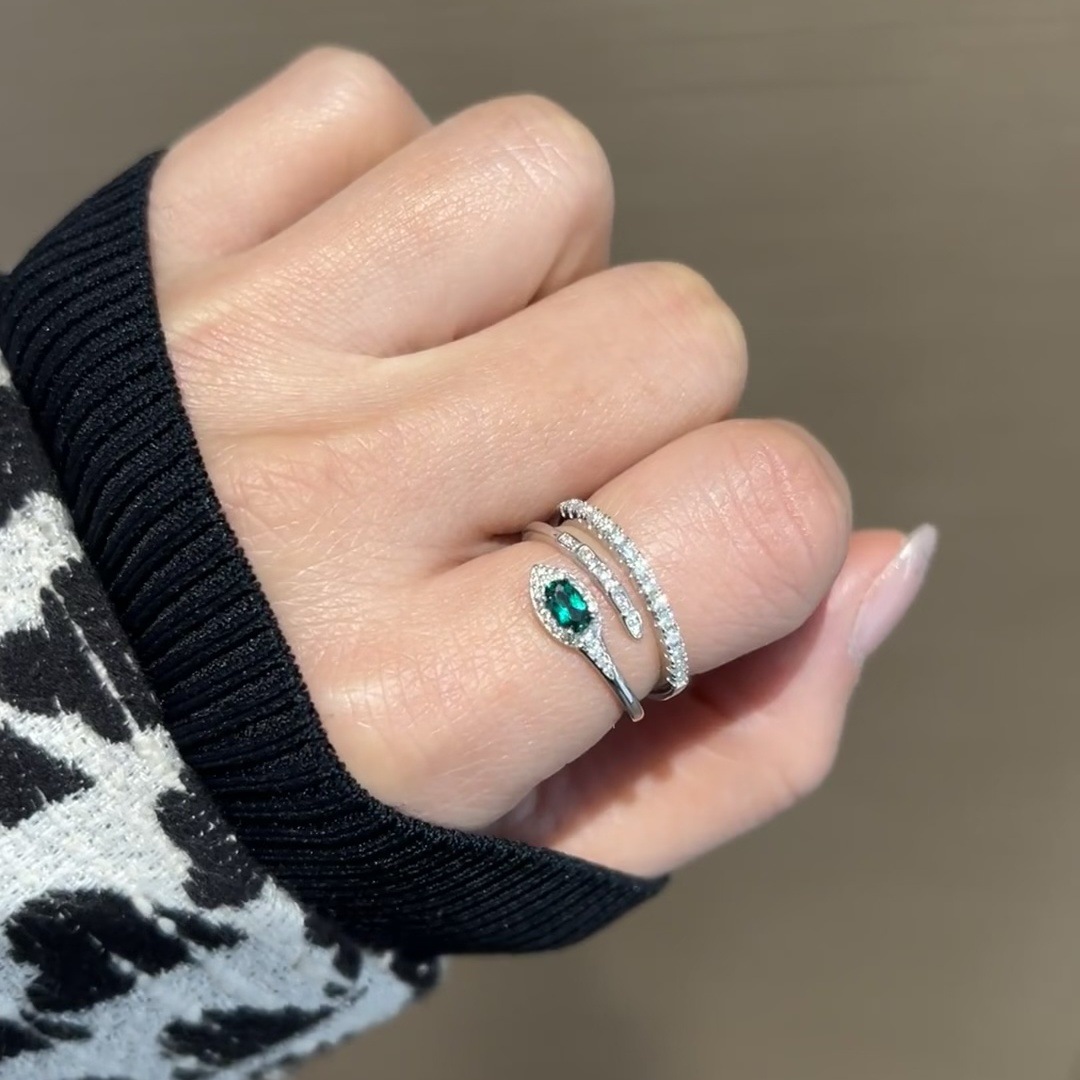 Fortune Green Full Diamond Snake Emerald Ring For Women Adjustable_voghion.com