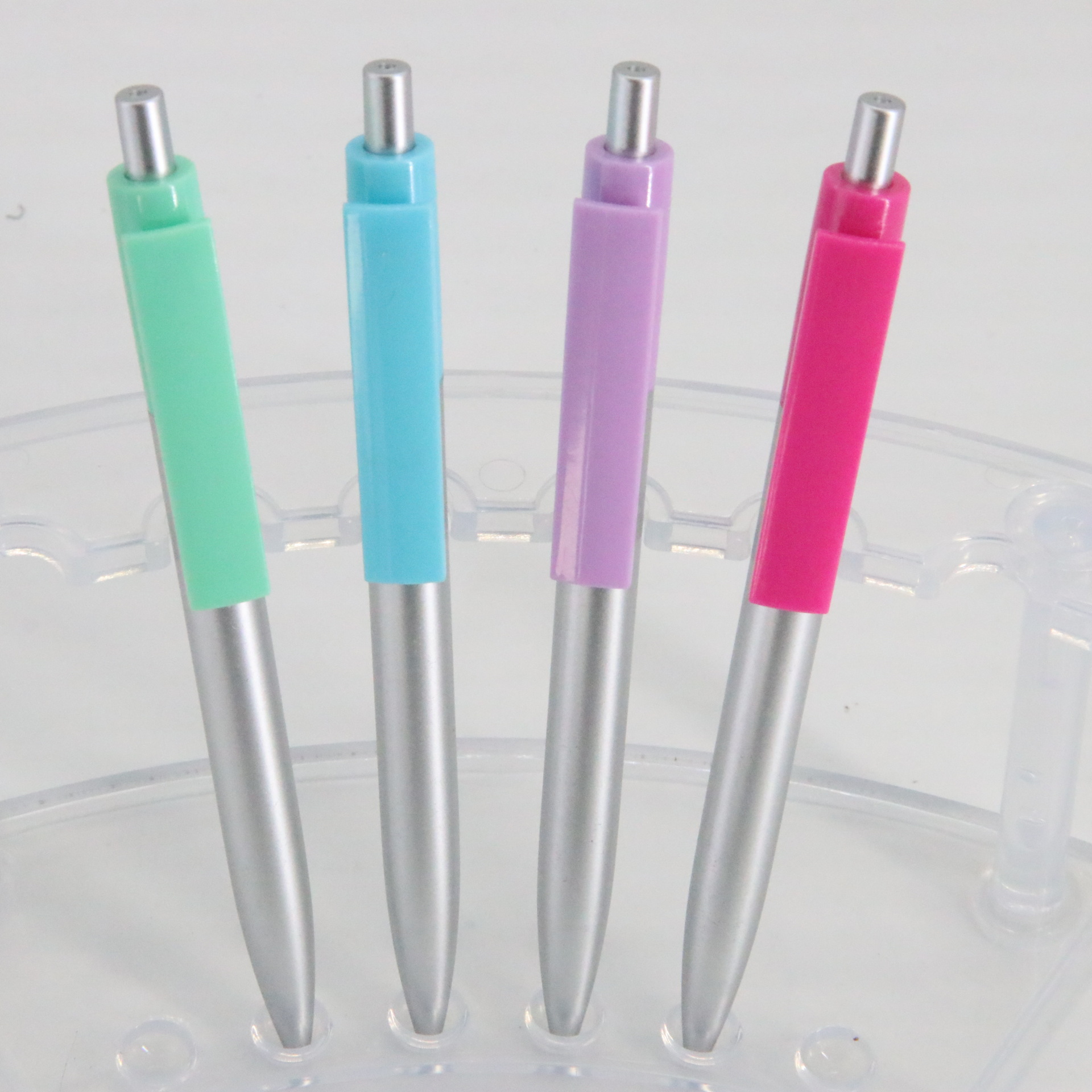 De alto aspecto prensa bolígrafo fábrica al por mayor fábrica bala recarga Negro Azul 1,0 recarga bolígrafo de plástico