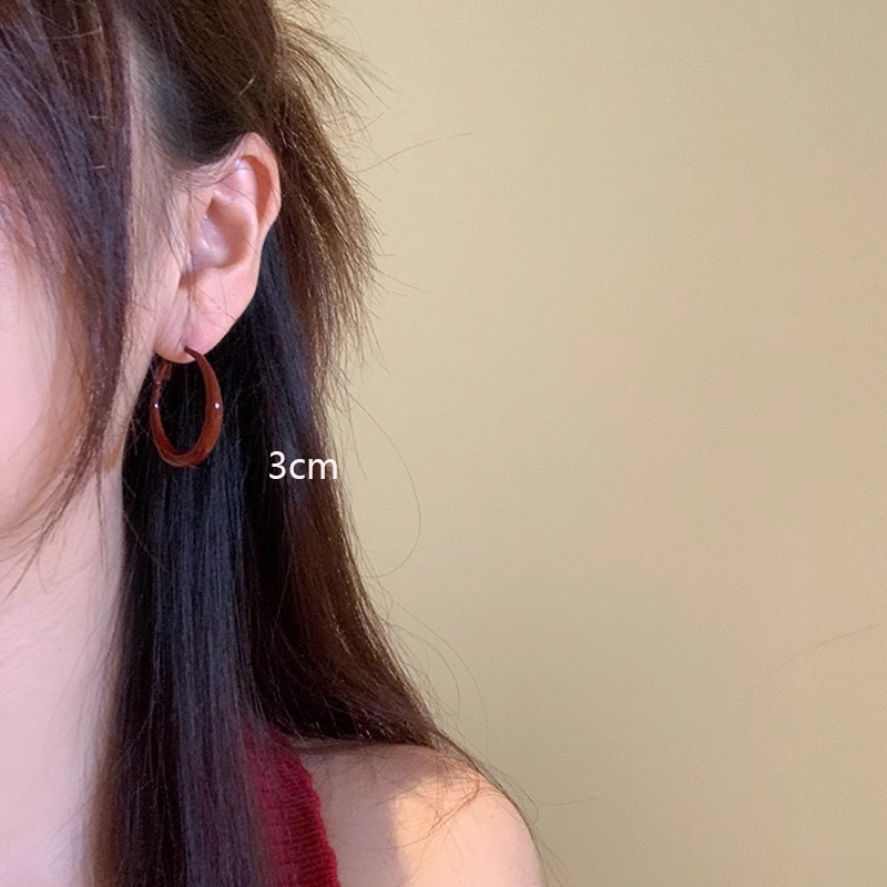Retro Hong Kong style Ankora red earrings autumn and winter flat ring earrings women's high-end earrings feminine earrings earrings